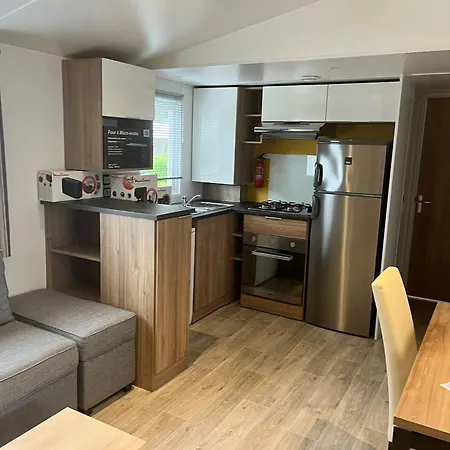 Mh 385 3 Et 1 Salle De Bain 40m2 Dans 4 Etoiles