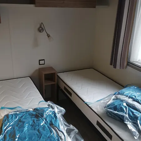 Mh 385 3 Et 1 Salle De Bain 40m2 Dans 4 Etoiles