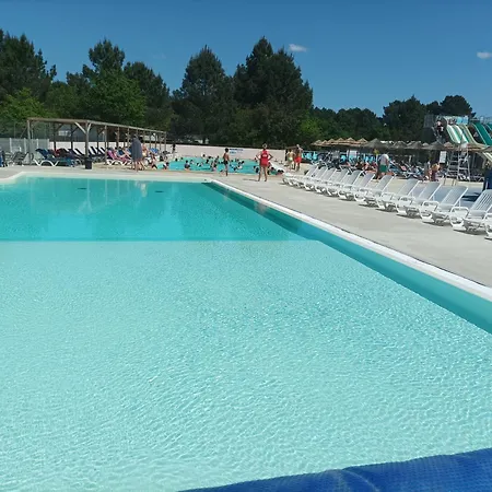 Mh 385 3 Et 1 Salle De Bain 40m2 Dans 4 Etoiles * Saint-Julien-en-Born